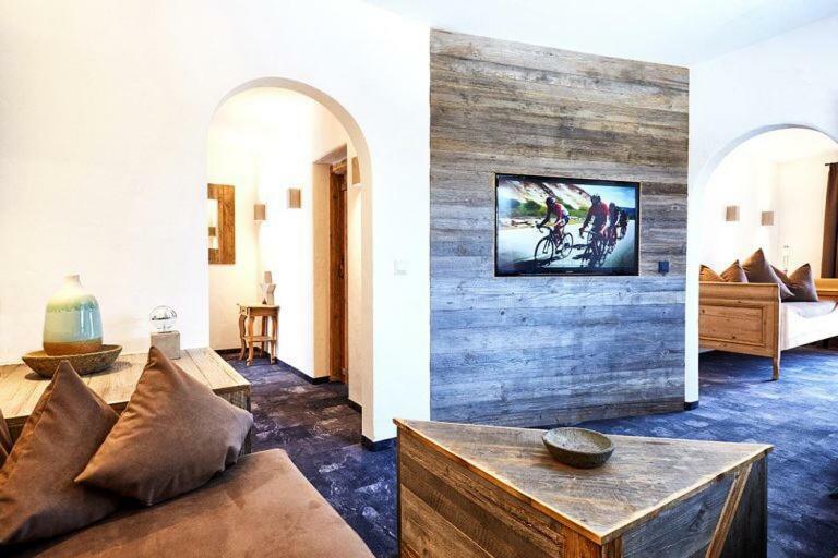 Hotel Garni Eder 그문트암테게른제 외부 사진